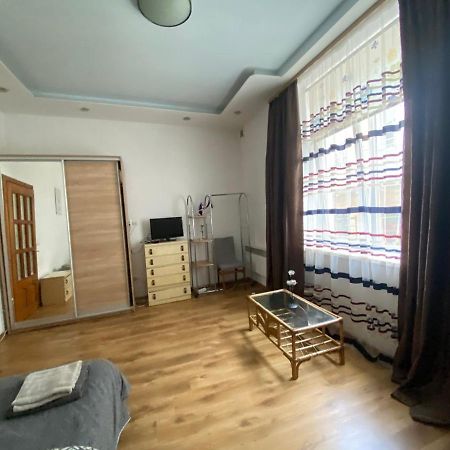 Pid Vysokym Zamkom Львів Екстер'єр фото